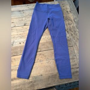 Lululemon purple Mid-Rise - 25”